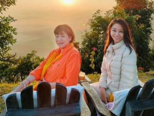 高橋メアリージュン　家族構成