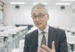 山形純菜　家族構成