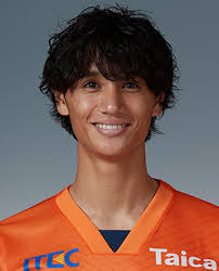 高橋メアリージュン　家族構成