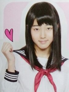 中村嶺亜　家族構成