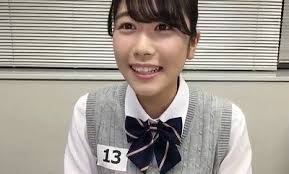 丹生明里　家族構成