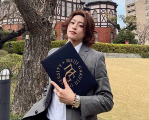 荒井啓志　家族構成